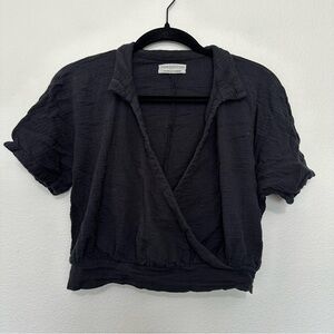 Urban outfitters black muslin gauze 100% cotton collared  crop top black S small